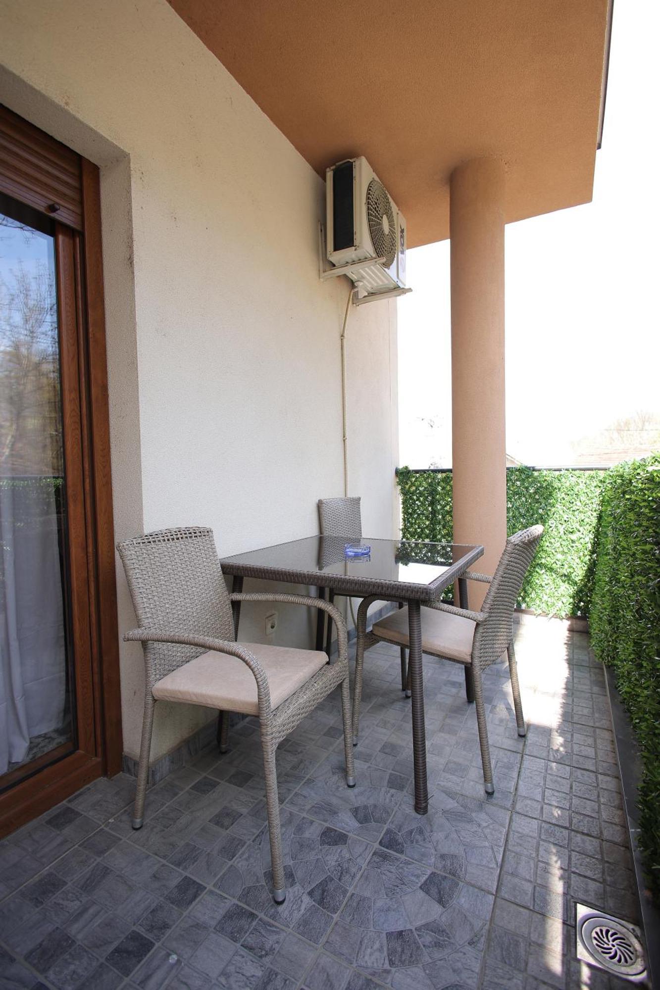 Apartman Lena Vrnjačka Banja Esterno foto